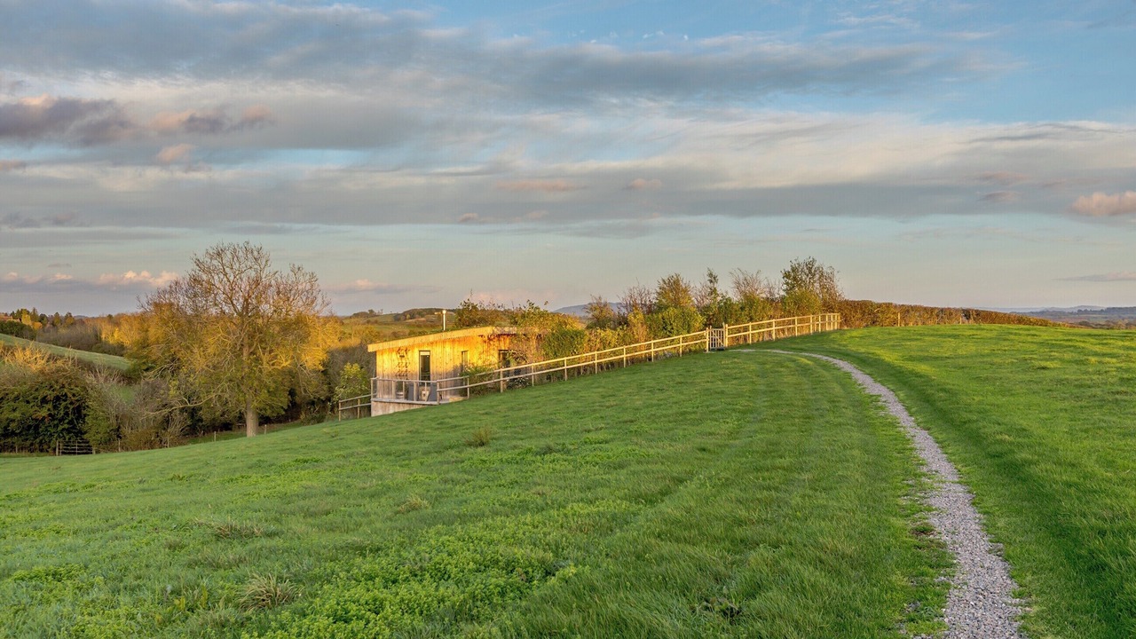 Photo of Others in Moreton