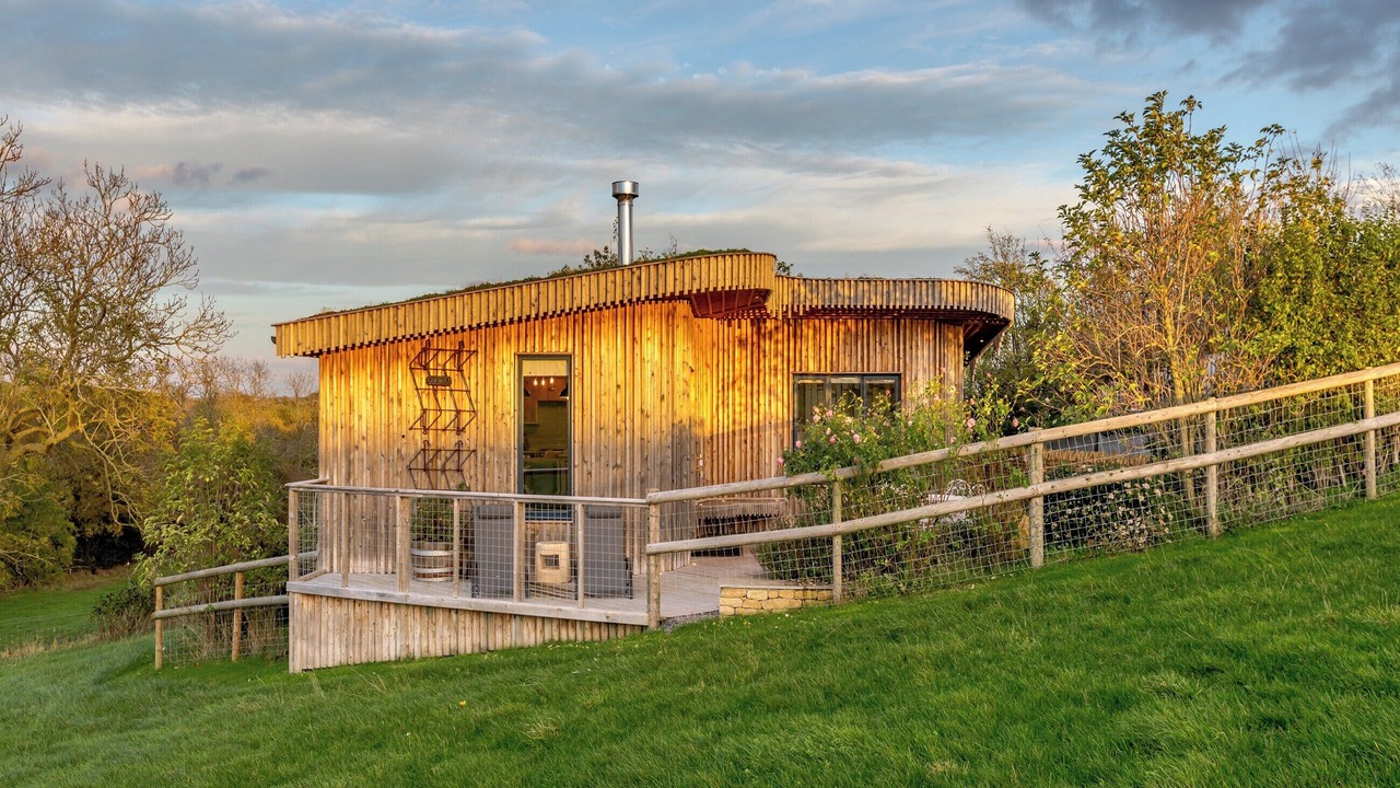 Photo of Outdoor in Moreton