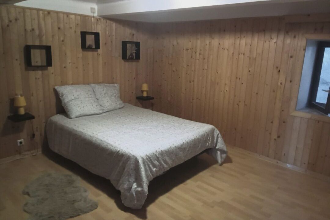 Photo of Others in Cruzy