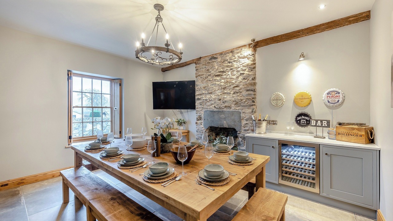 Photo of Others in Llanfor