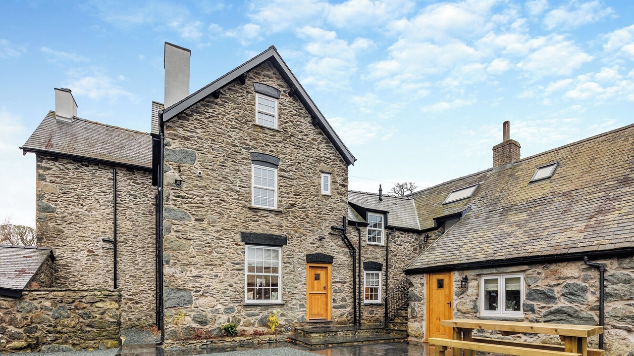 Photo of Outdoor in Llanfor