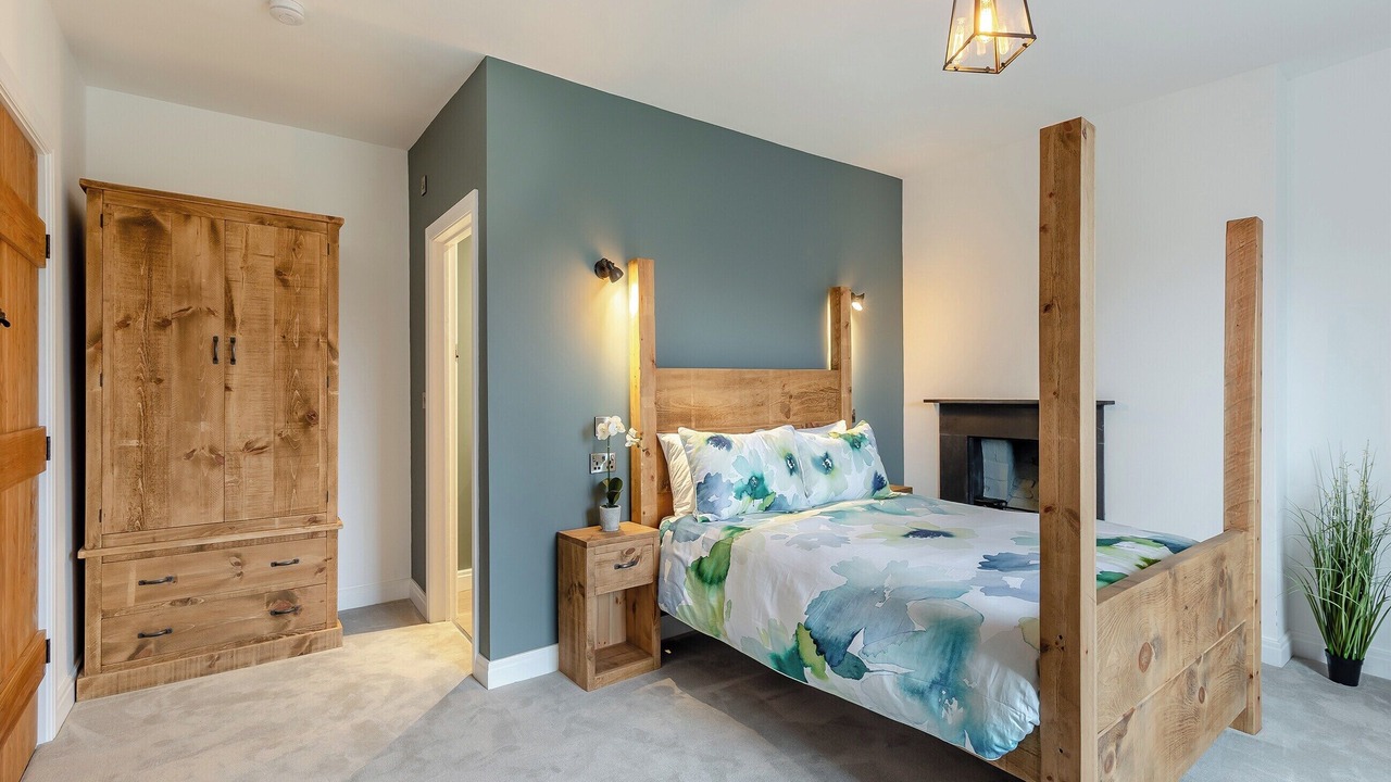 Photo of Others in Llanfor