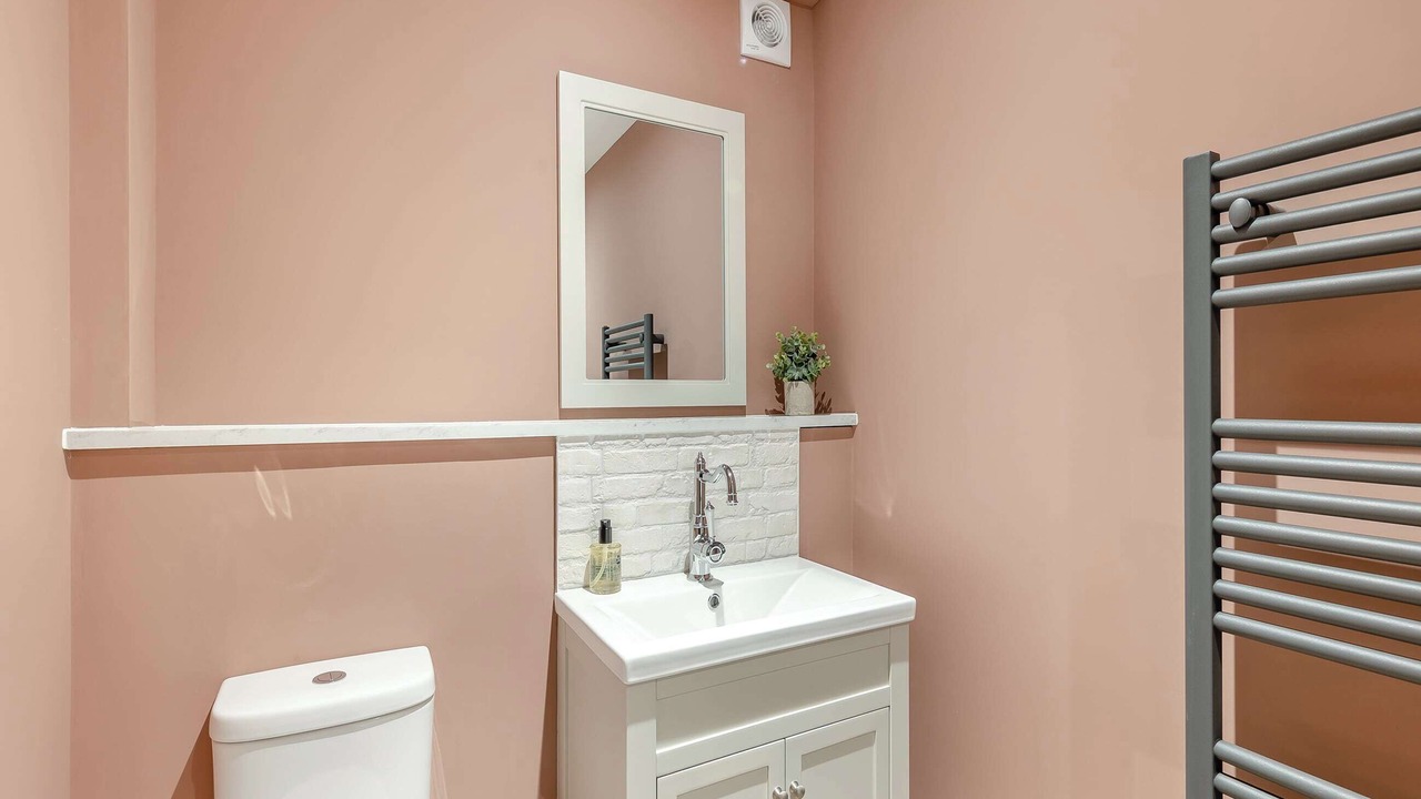 Photo of Others in Llanfor