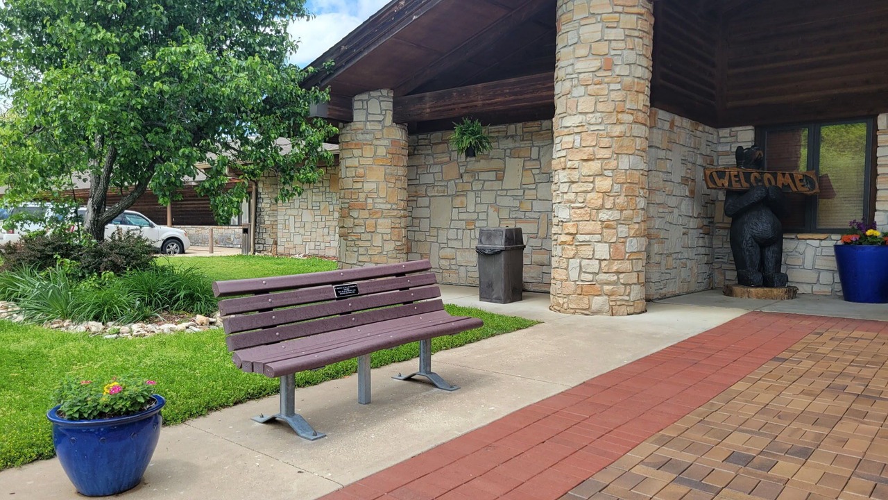 Photo of Outdoor in Cassville