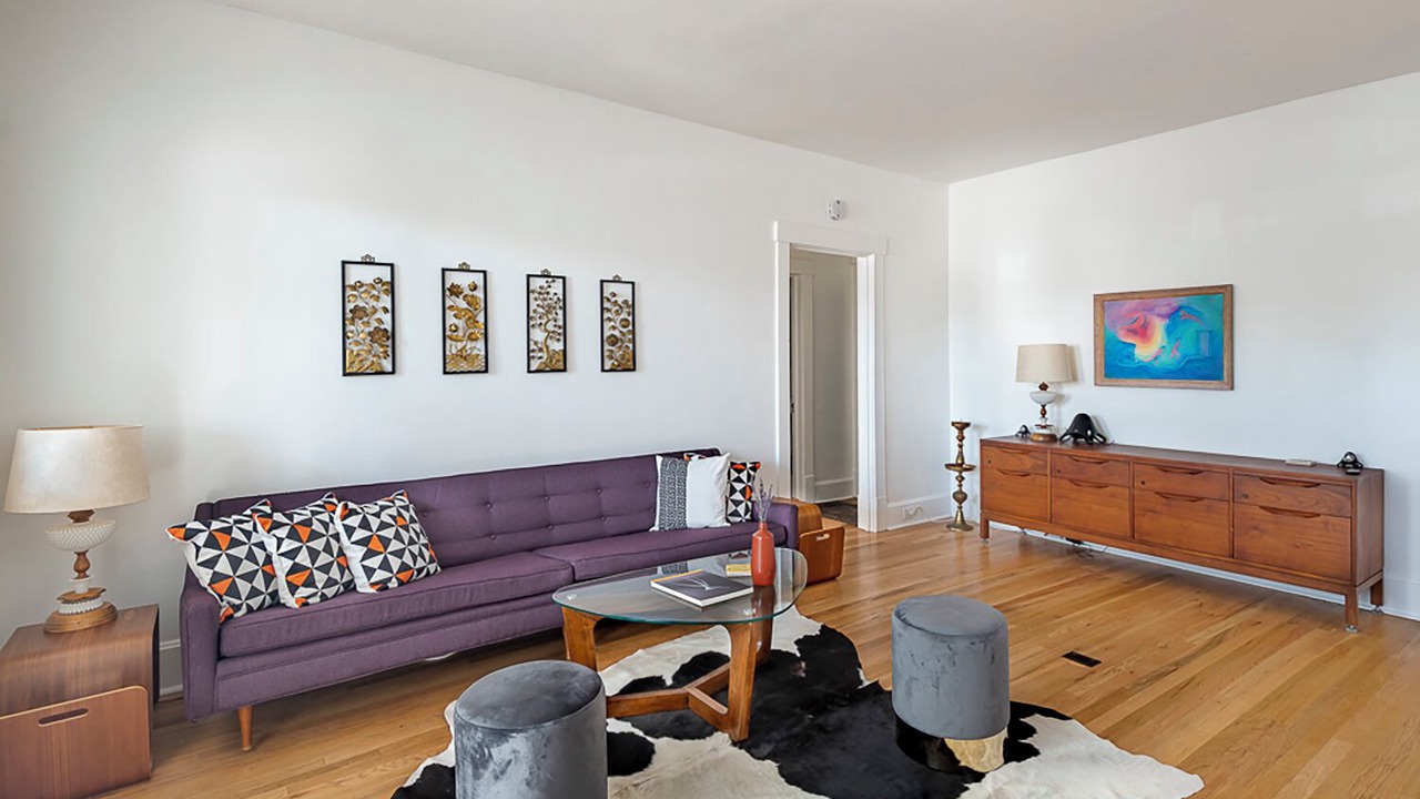 Photo of Livingroom in University Heights
