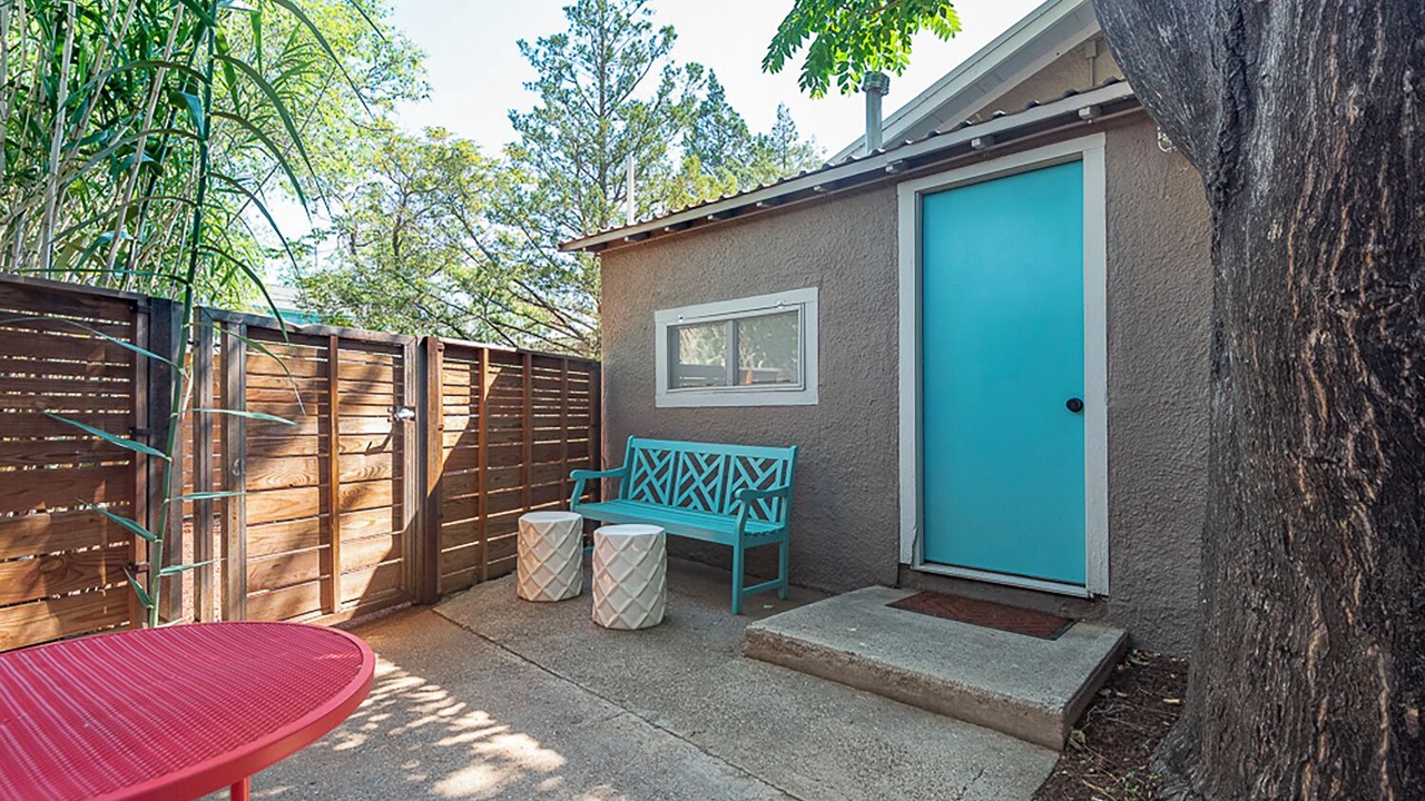 Photo of Outdoor in University Heights