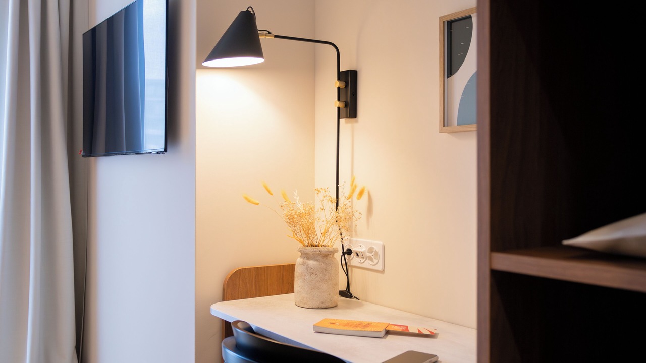 Photo of Bedroom in Les Eaux-Vives