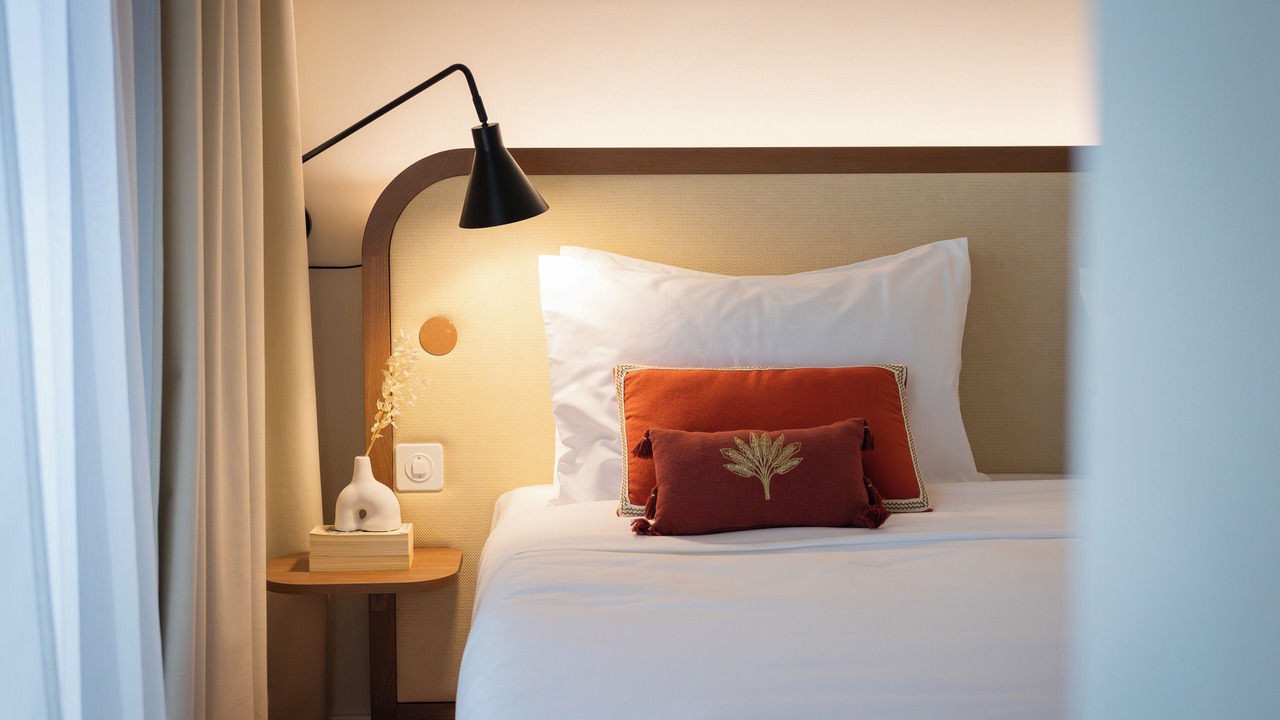 Photo of Bedroom in Les Eaux-Vives