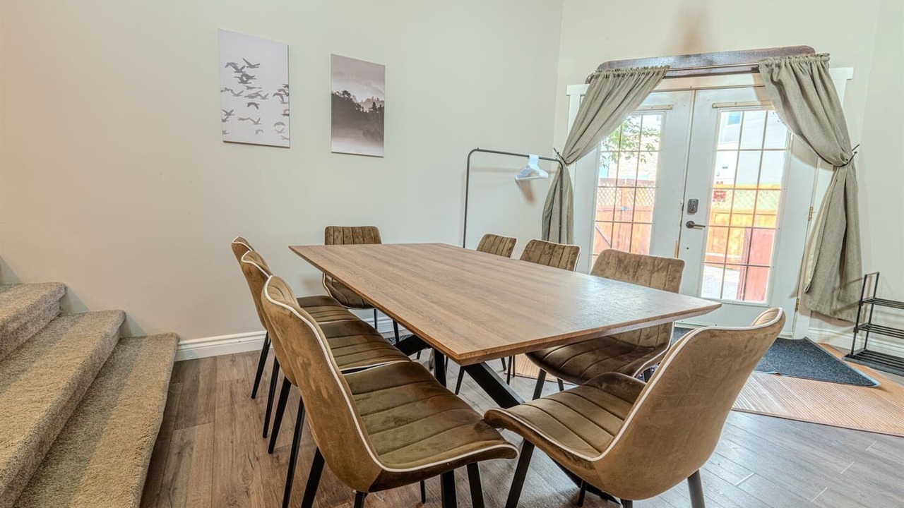 Photo of Others in Crescent Heights