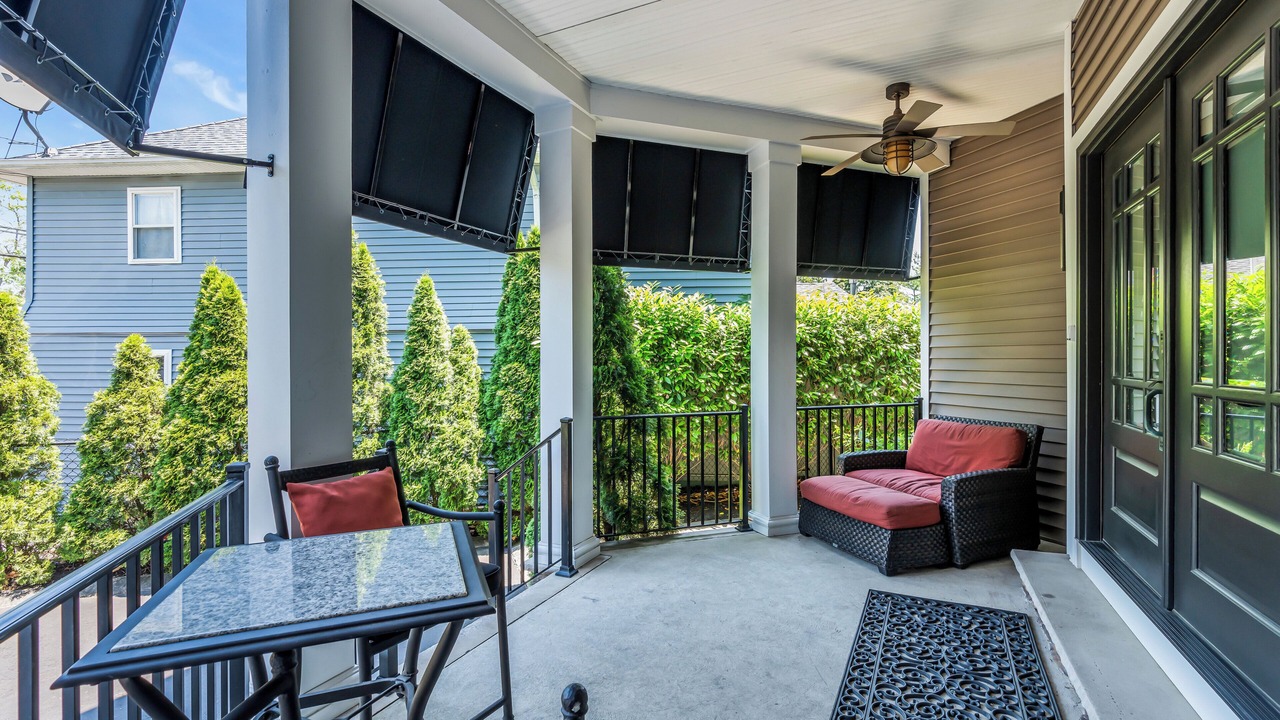 Photo of Patio Balcony in Wall