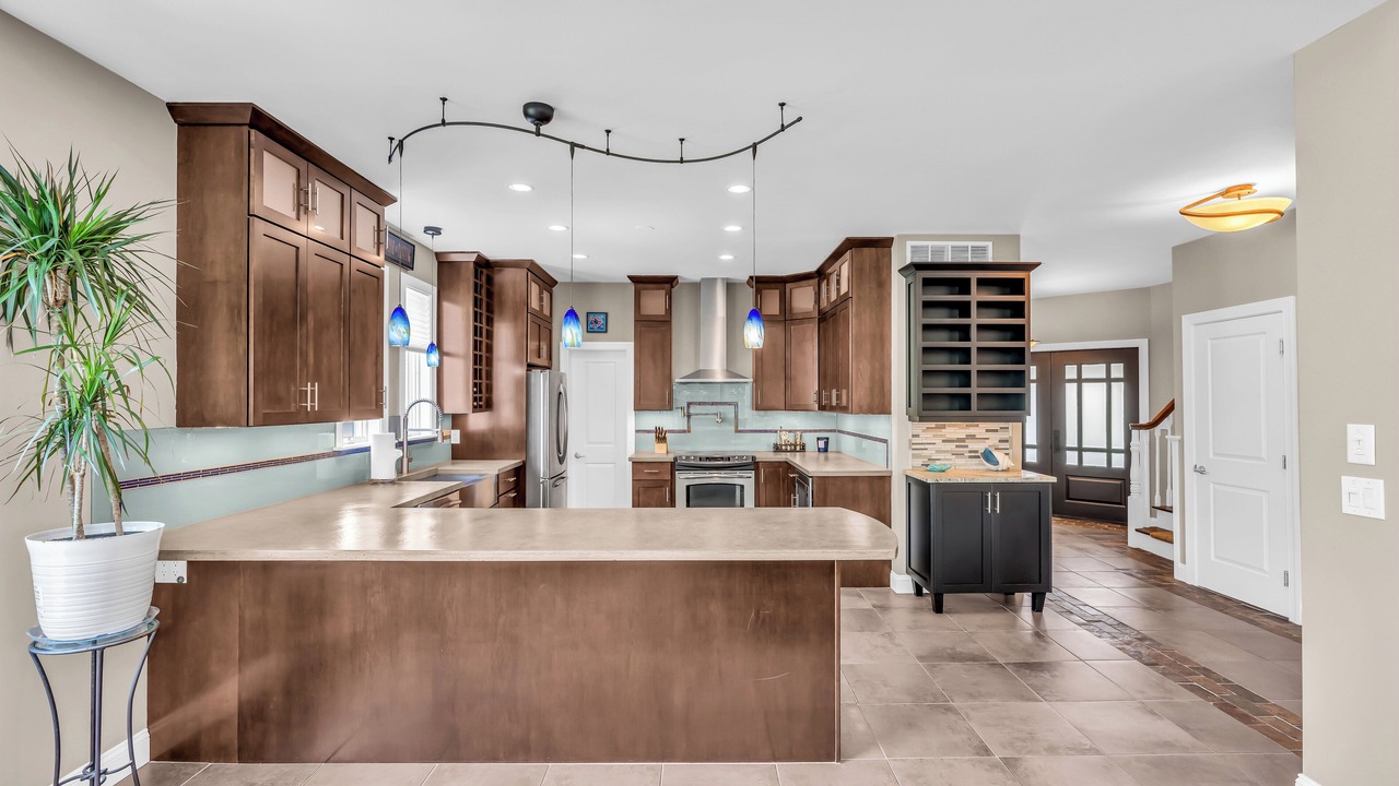 Photo of Kitchen in Wall