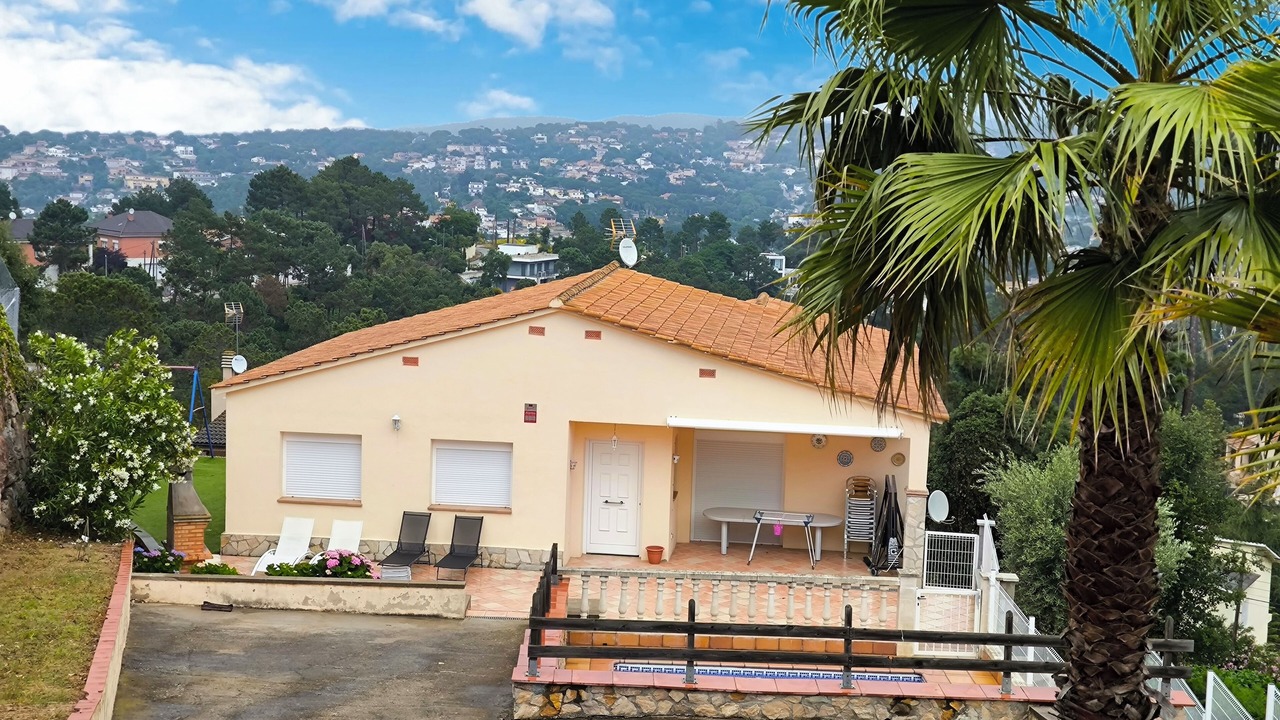 Photo of Outdoor in Lloret Blau
