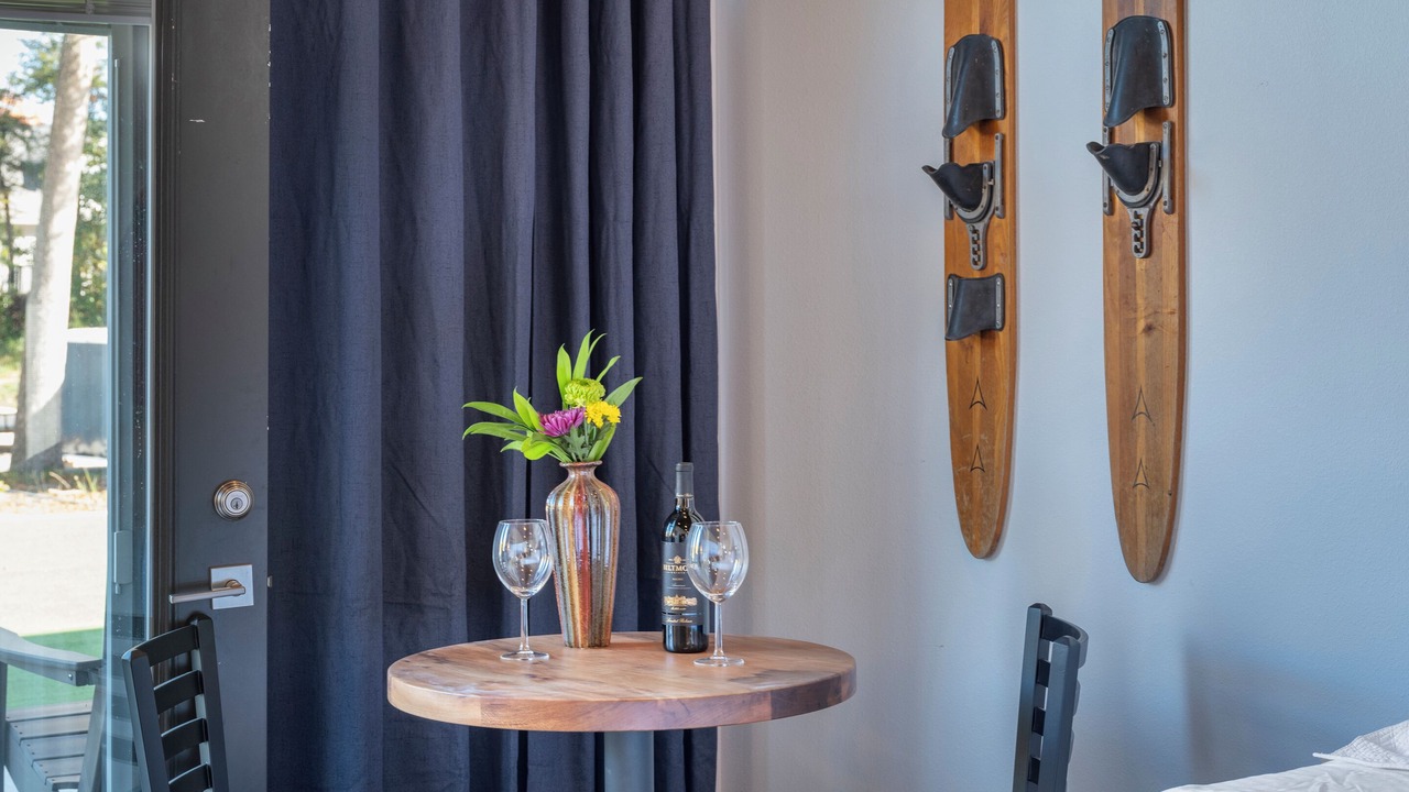 Photo of Bedroom in Camdenton