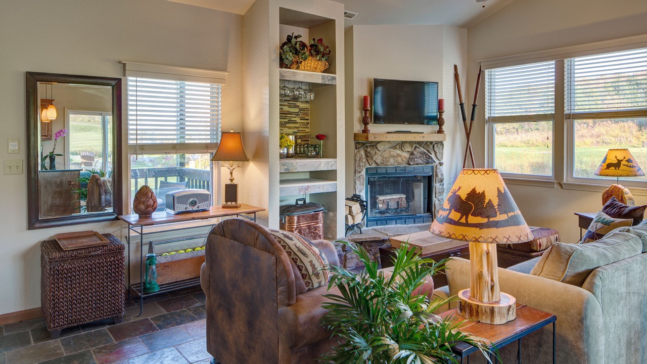 Photo of Livingroom in Camdenton