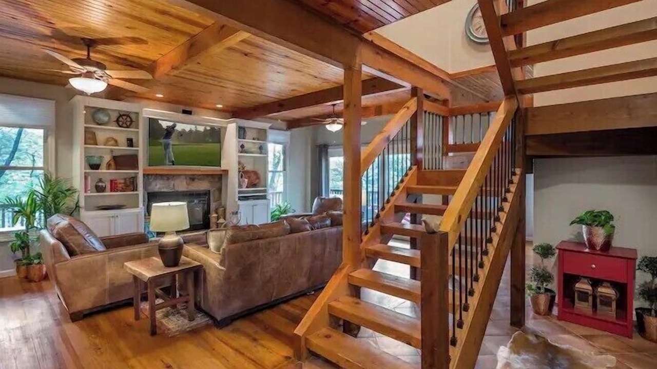 Photo of Livingroom in Camdenton