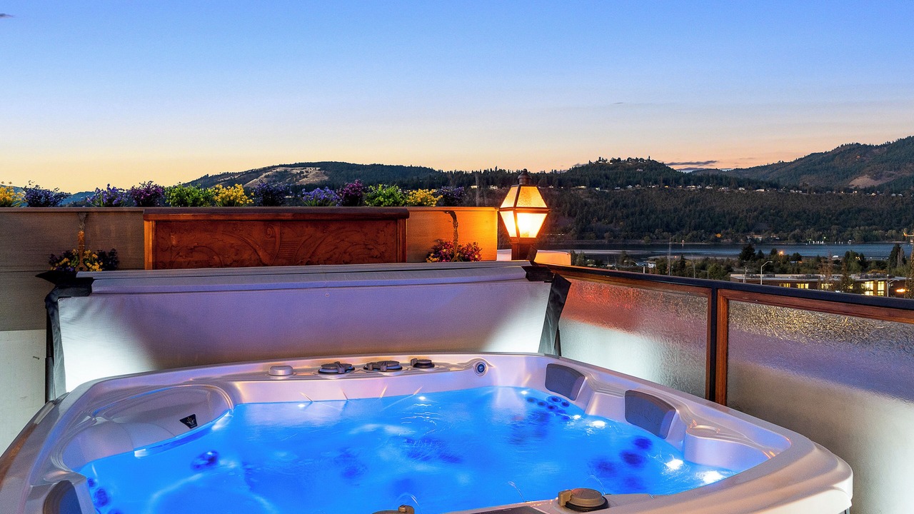 Photo of Bedroom in Hood River