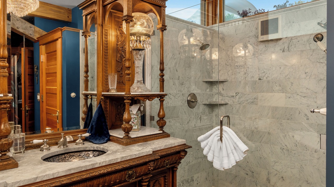 Photo of Bathroom in Hood River