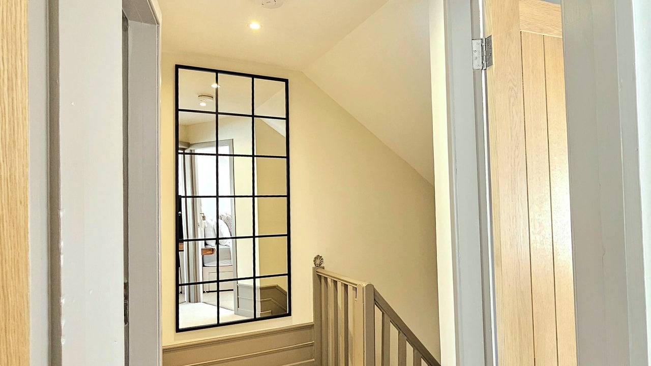 Photo of Others in Glasgow