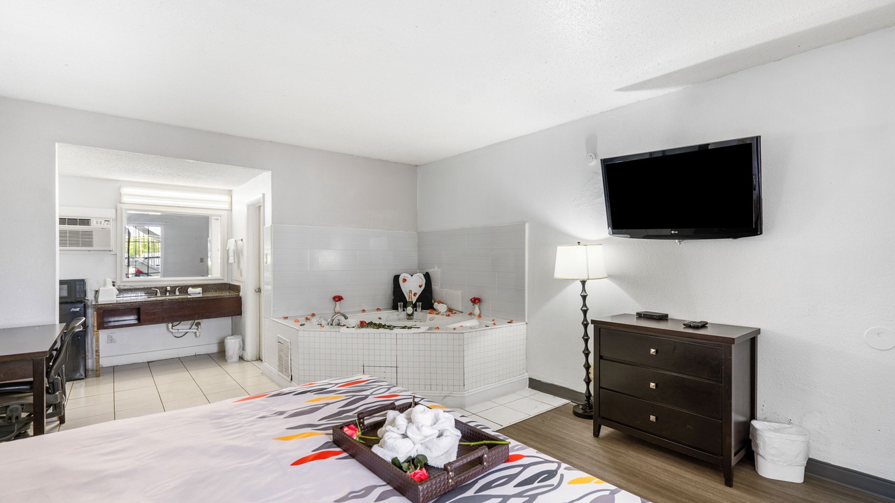 Photo of Bedroom in Augusta