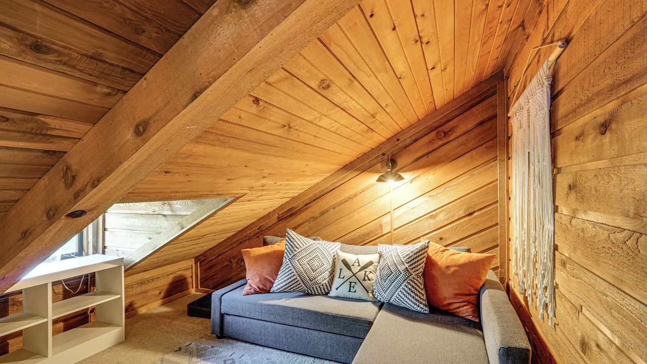 Photo of Livingroom in Camdenton