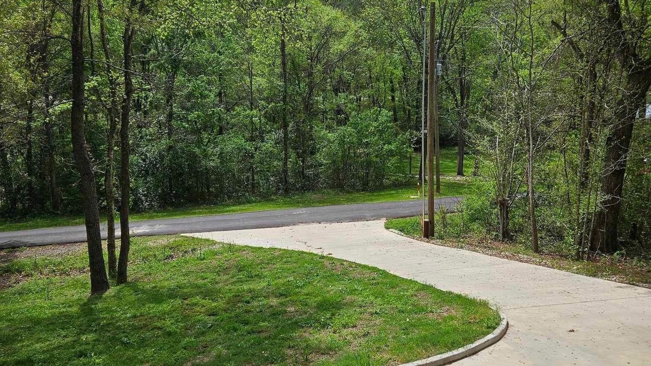 Photo of Outdoor in Pointblank
