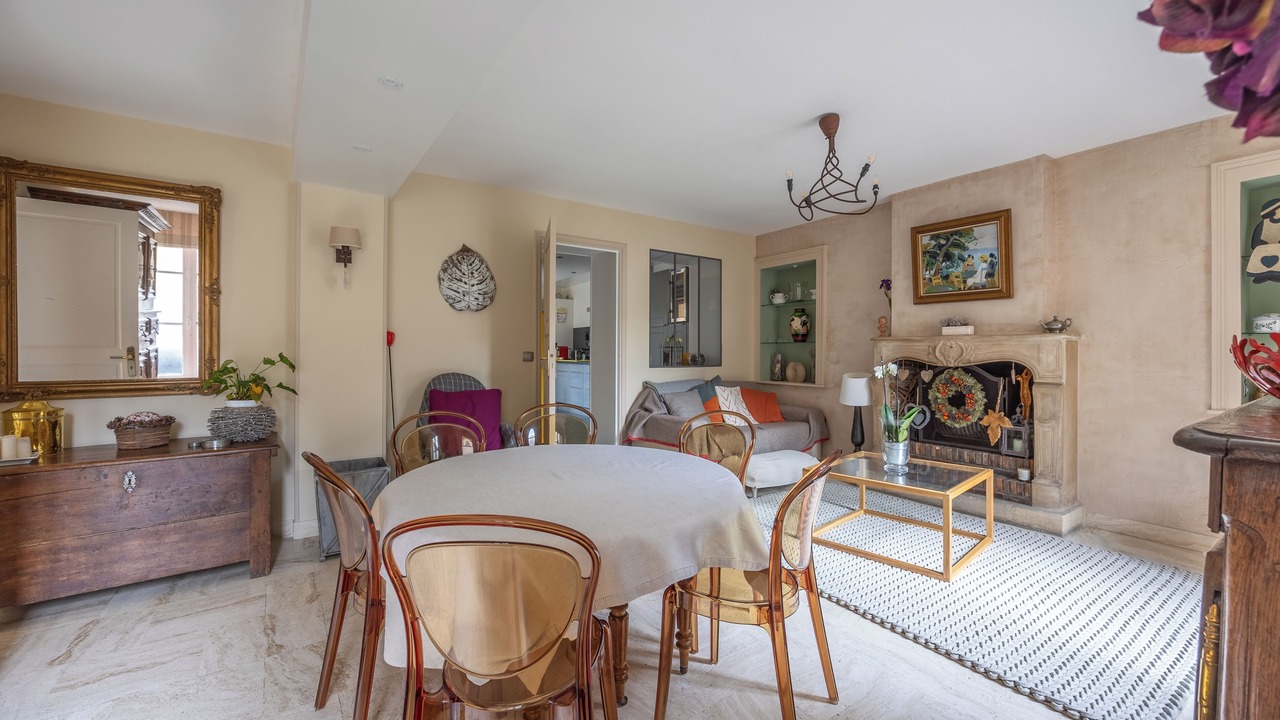 Photo of Others in Bayeux