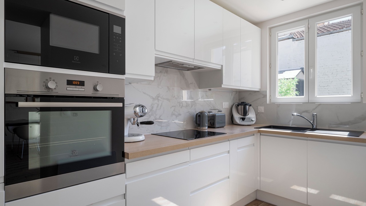 Photo of Kitchen in Plateau - Mont-Valerien