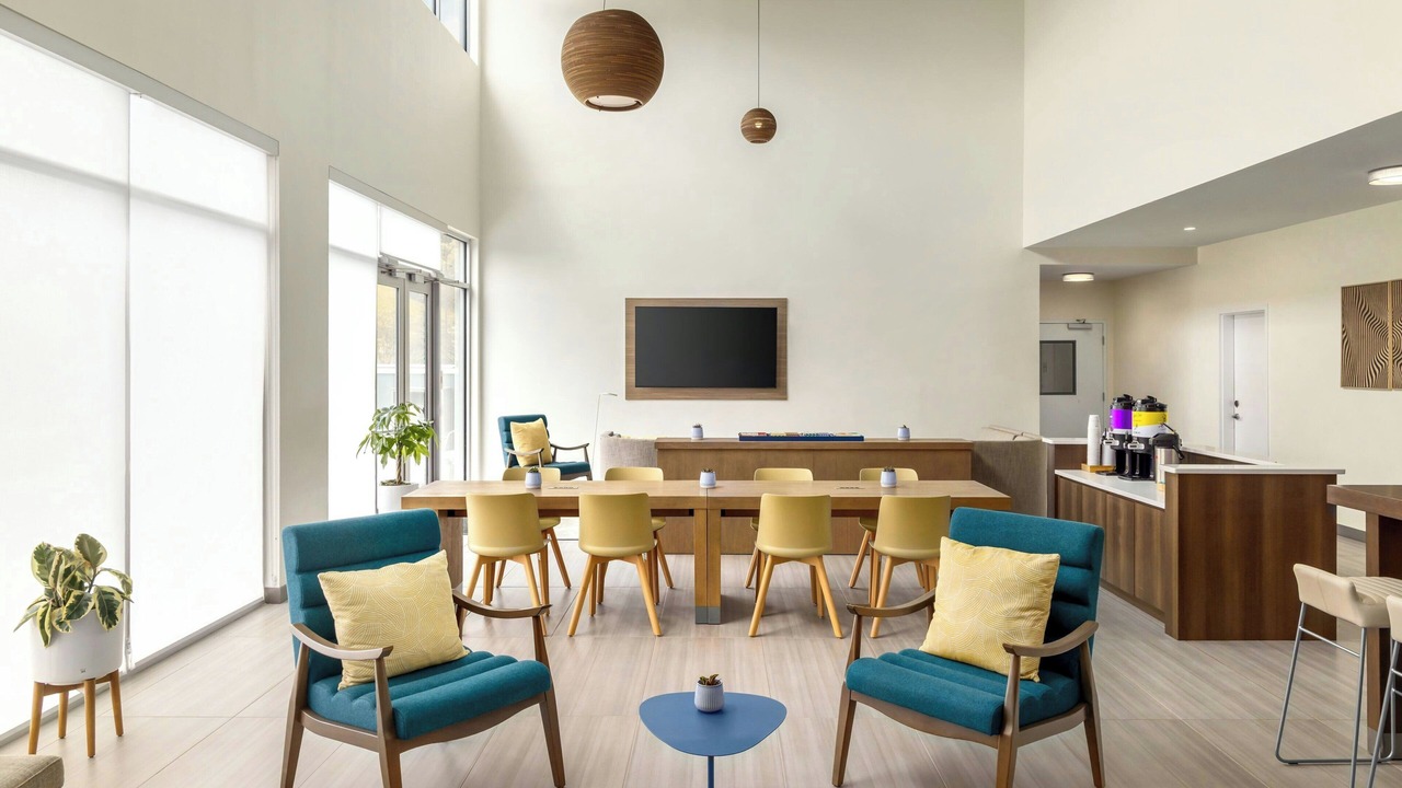 Photo of Others in Emerson