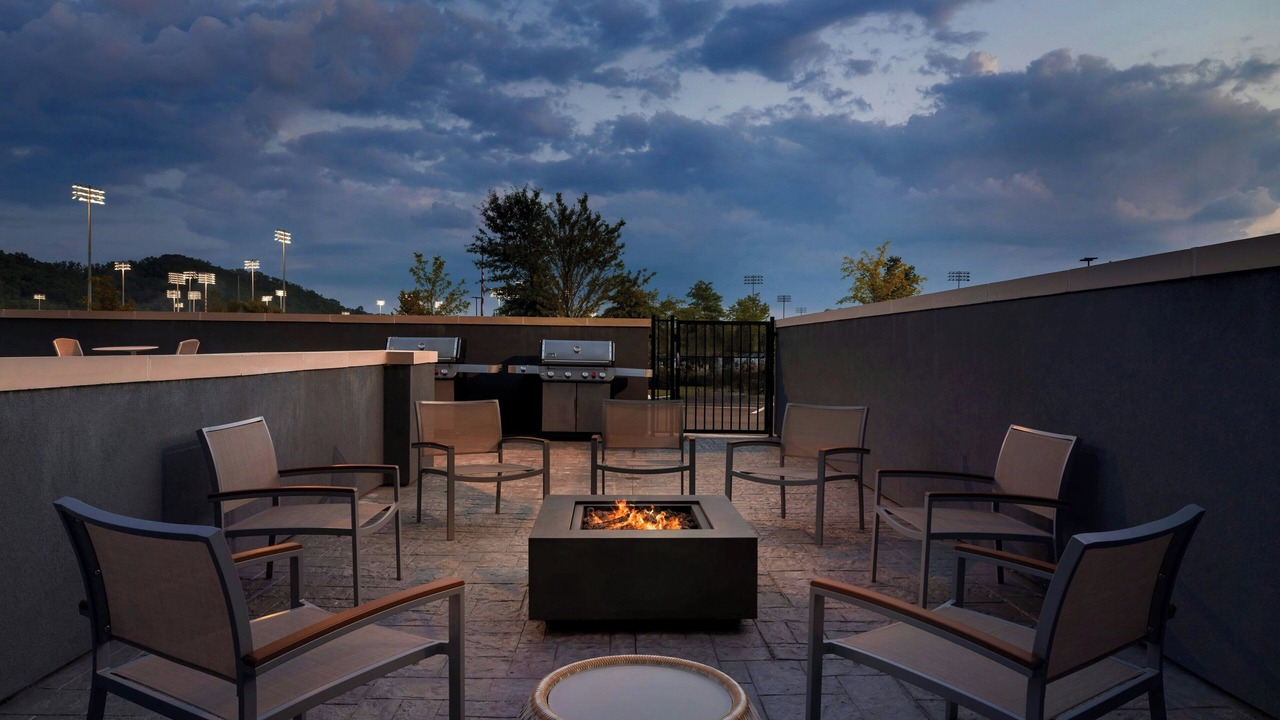 Photo of Others in Emerson