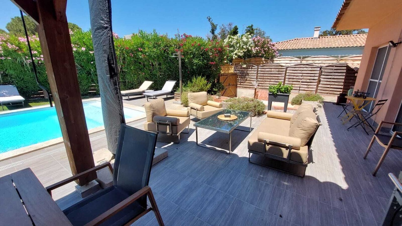 Photo of Patio Balcony in Zonza