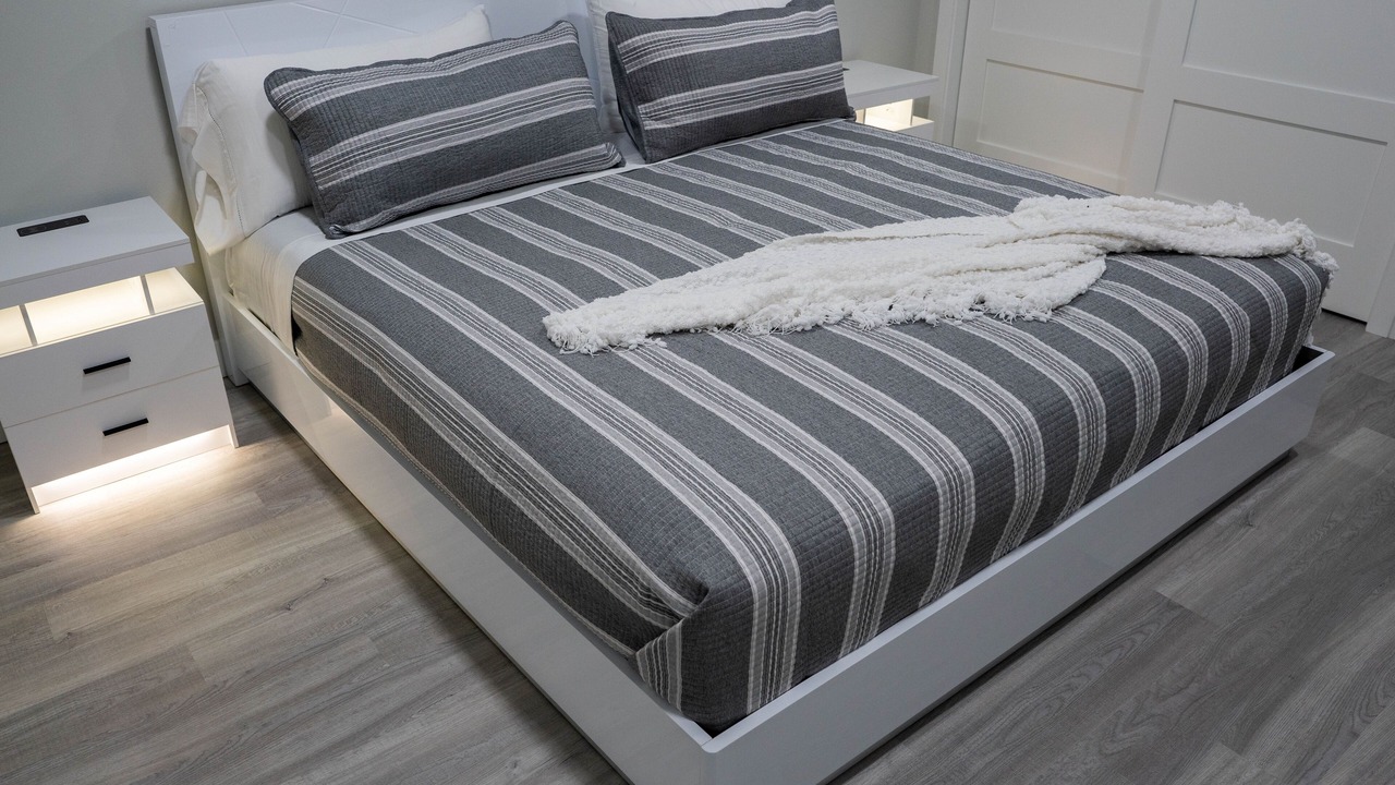 Photo of Others in Matthews Beach