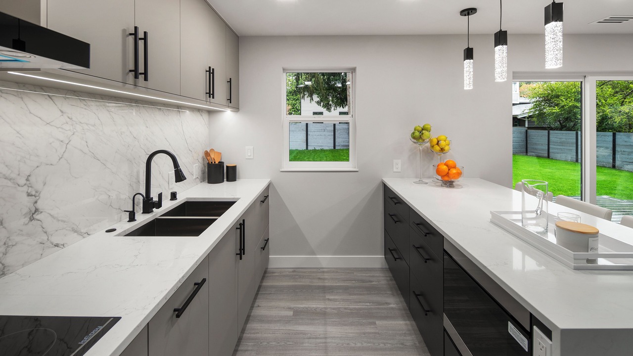 Photo of Kitchen in Matthews Beach