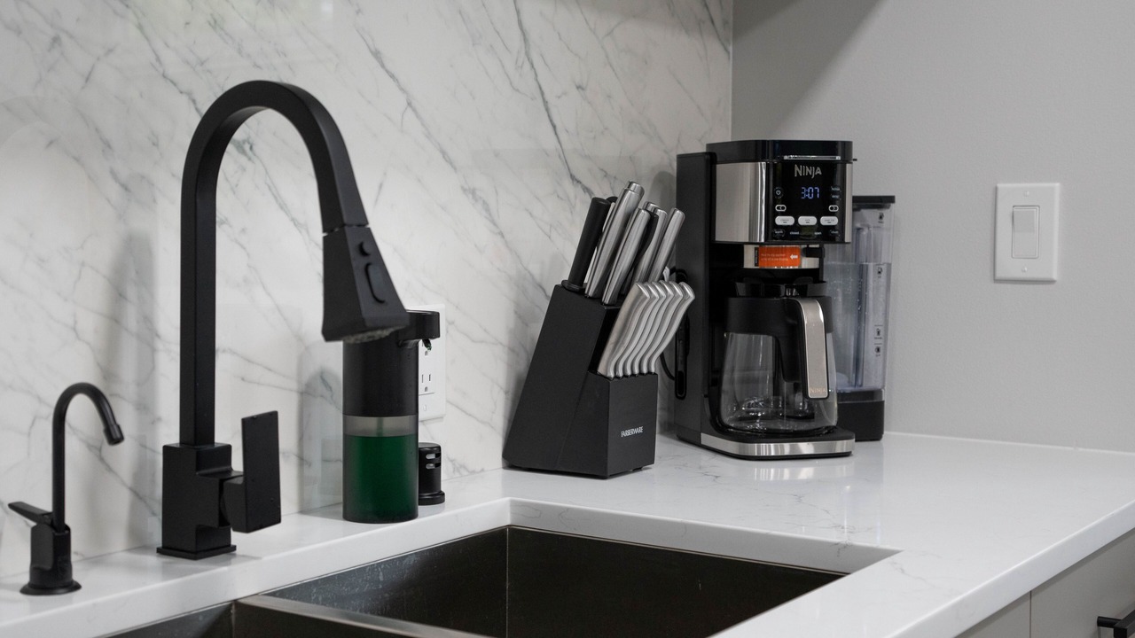 Photo of Kitchen in Matthews Beach