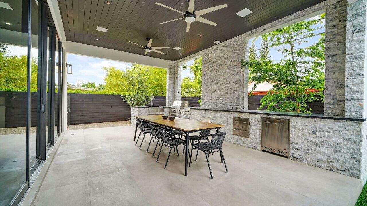 Photo of Outdoor in Ludlam