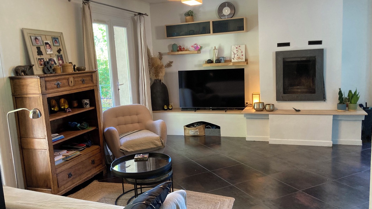 Photo of Livingroom in Bouc-Bel-Air