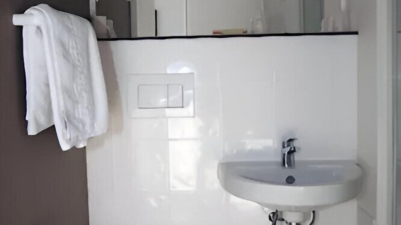 Photo of Others in Albertville