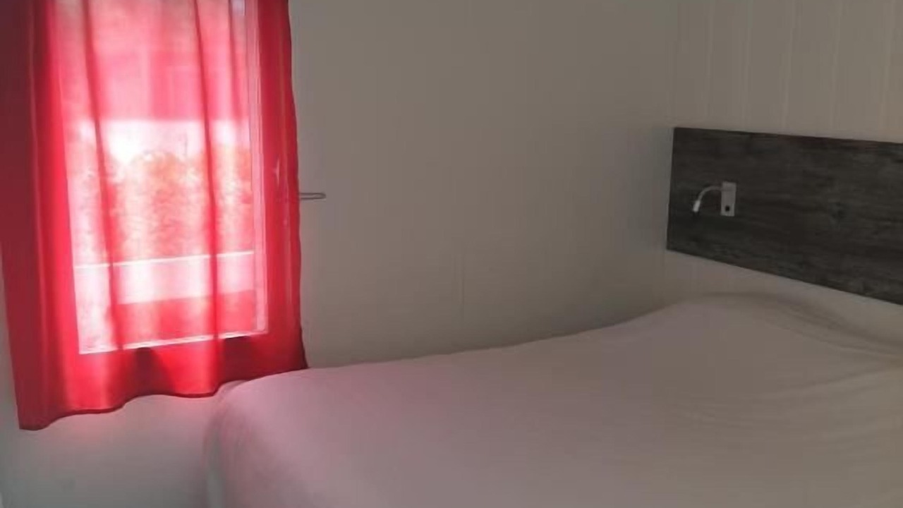 Photo of Bedroom in Albertville