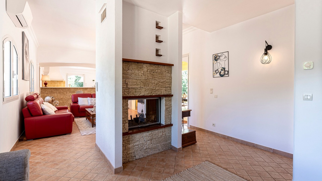 Photo of Others in Tavaco