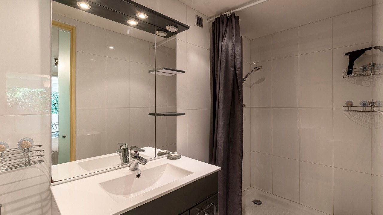 Photo of Others in Tavaco