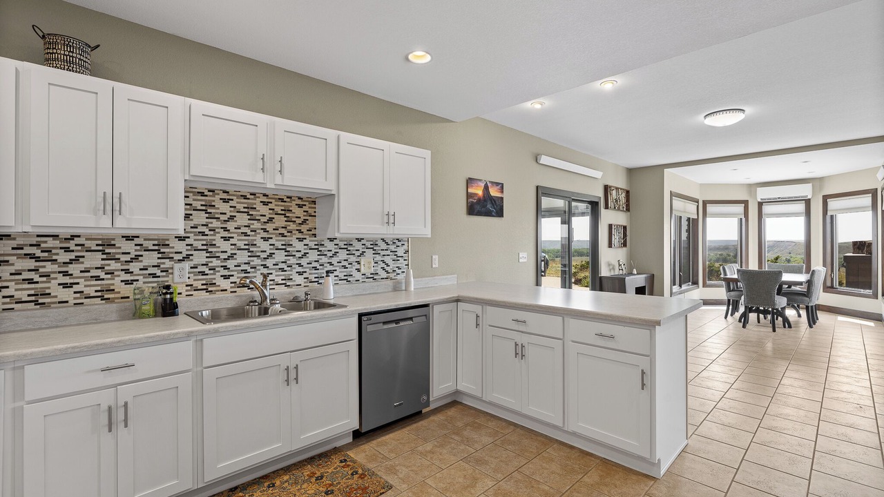 Photo of Kitchen in Owanka