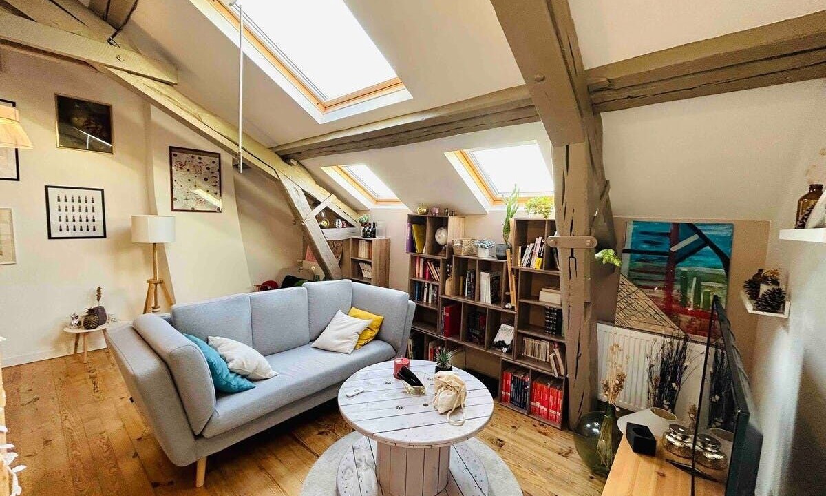 Photo of Others in Jamin