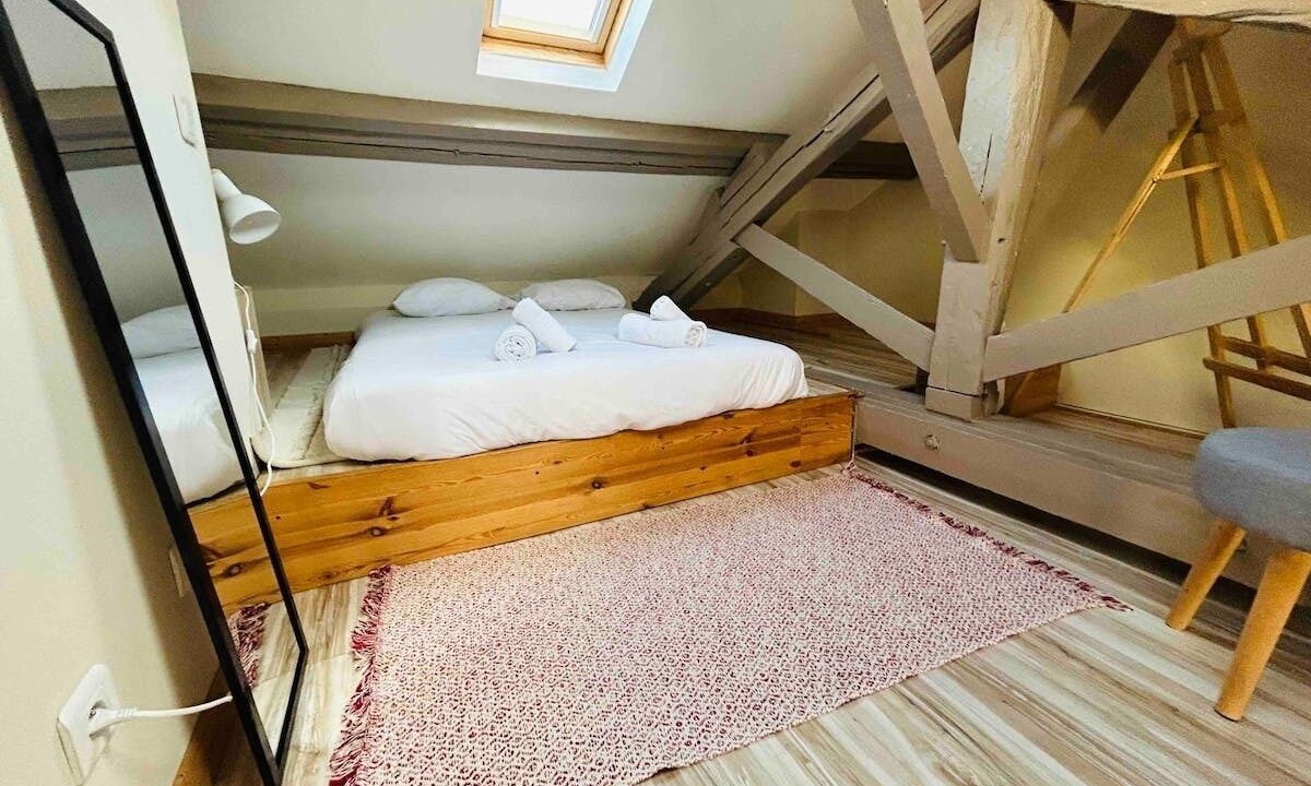 Photo of Others in Jamin