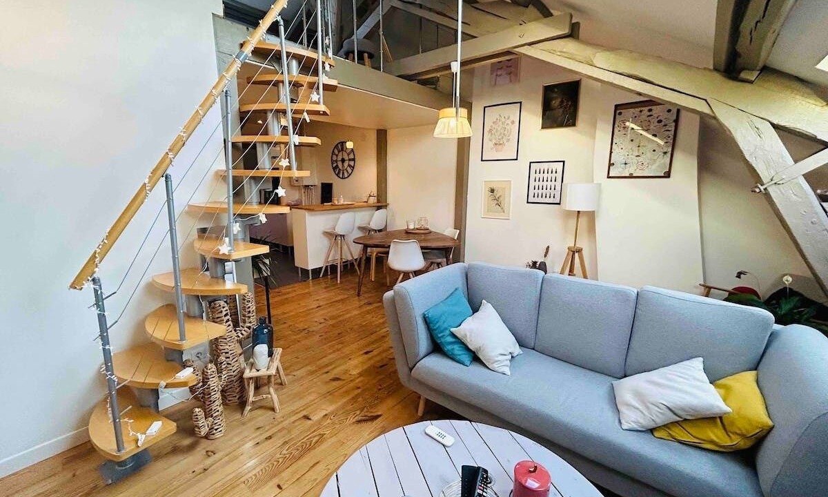 Photo of Others in Jamin