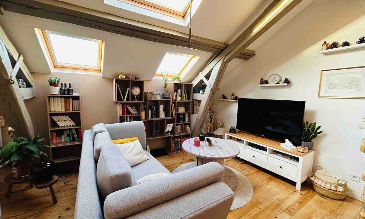 Photo of Others in Jamin