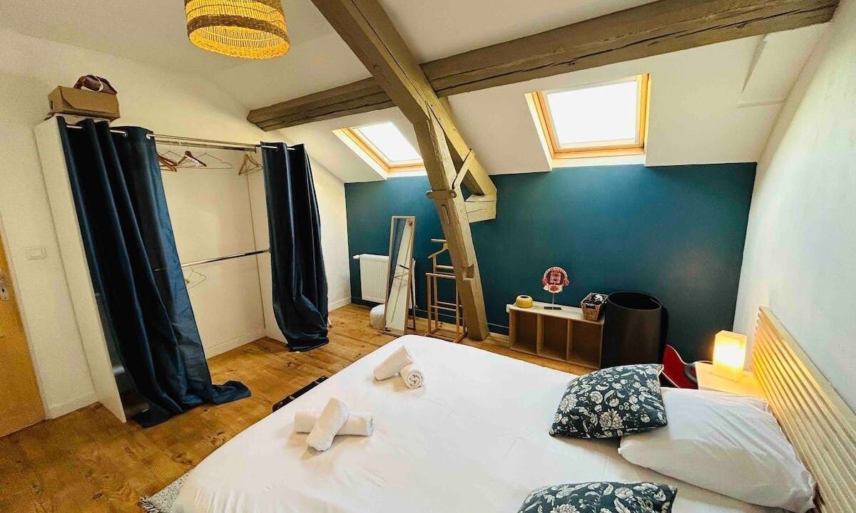 Photo of Others in Jamin