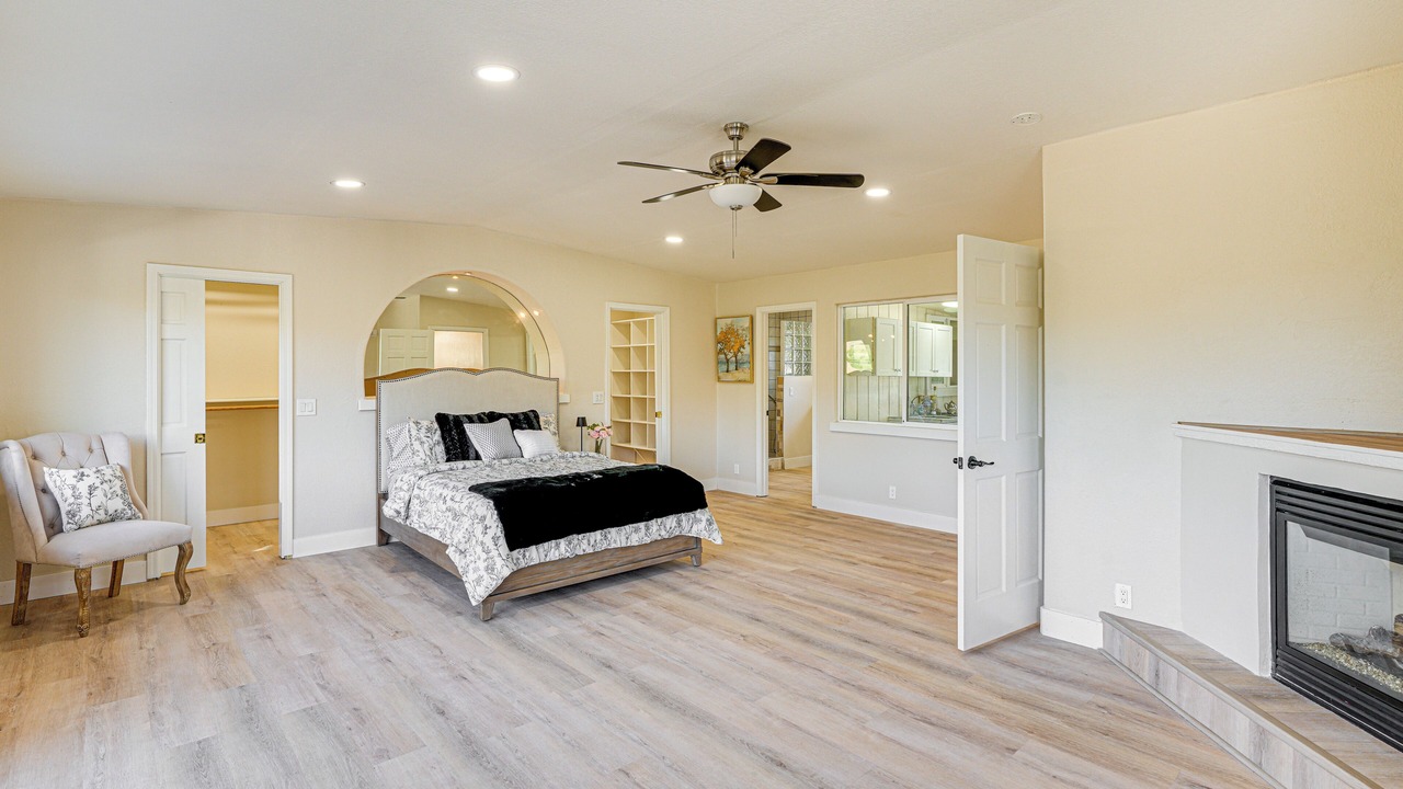 Photo of Others in Monterey