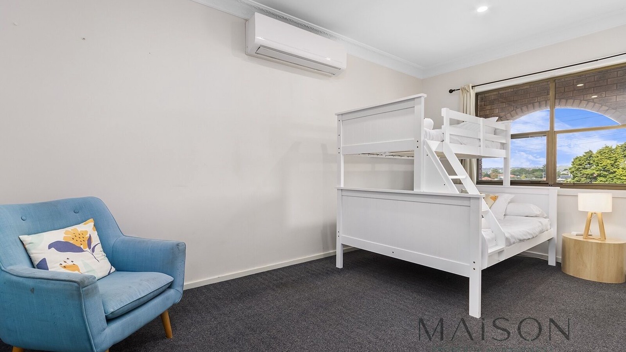 Photo of Others in Waratah West