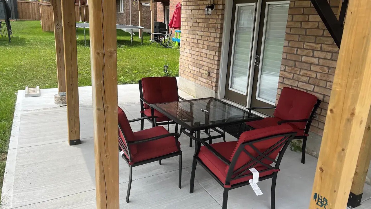 Photo of Patio Balcony in Bowmanville