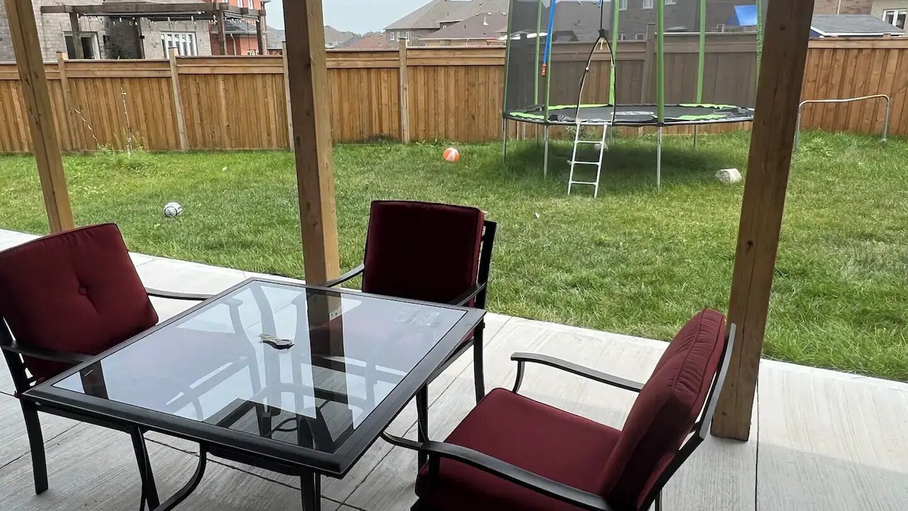 Photo of Outdoor in Bowmanville