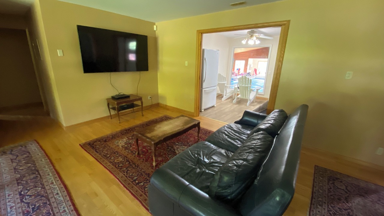 Photo of Livingroom in South Glengarry
